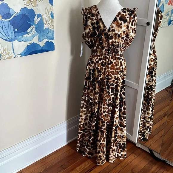 Calvin Klein Animal Print Tie-Shoulder Maxi Dress with Drawstring Elastic Waist - Picture 4 of 16